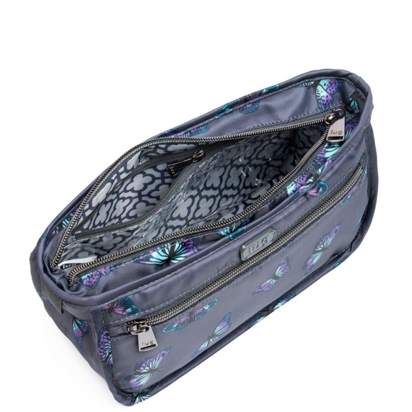 lug Parasail cosmetic case in Buffalo Check Red - Picture 4 of 7